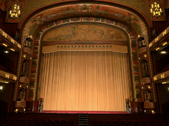 ‘Othello’ At Theatre Royal Haymarket: “a divided duty”